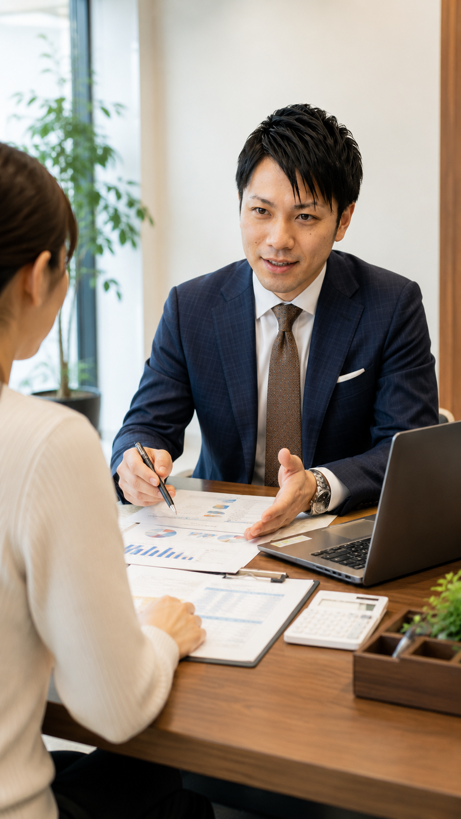 面談で相談を受ける平松広大